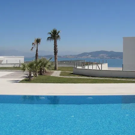 Penthouse Orange Grove *